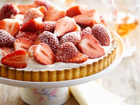 Tarte Aux Fraises Sans Cr Me P Tissi Re Facile D Couvrez Les Recettes