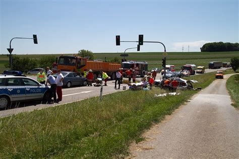 Fotostrecke Landkreis Ludwigsburg Schwerer Unfall Bei Schwieberdingen