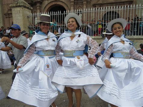 Pin de José Alfredo Araujo Victoria en Trajes típicos del Perú Traje