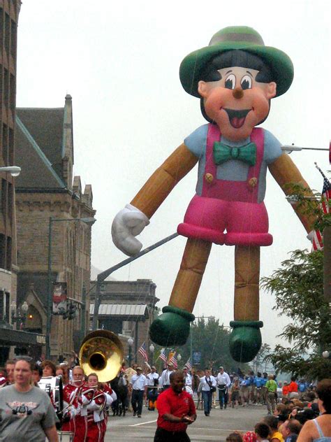 Pinocchio Parade Balloon - Fabulous Inflatables, Fairy Tales Parade