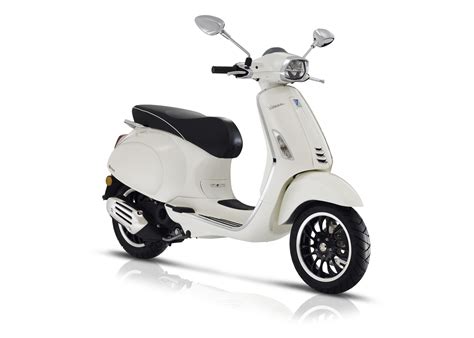 Vespa Sprint 50 4T 3V 2018 Prezzo E Scheda Tecnica Moto It