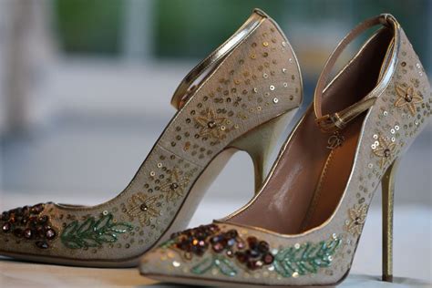 ABSOLUTELY ADORABLE MODERN SHOES - My Preferred Pieces