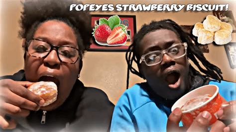 Reviewing Popeyes Strawberry Biscuits😋🍓 Youtube