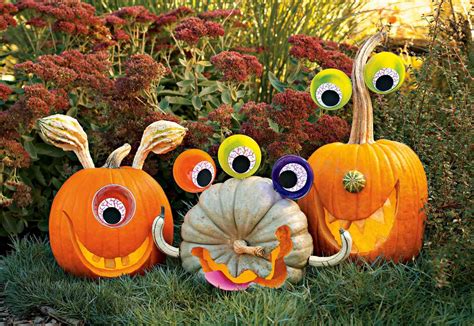 31 Creative Pumpkin Carving Ideas to Up Your Jack-o'-Lantern Game