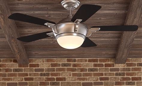 Ceiling Fan Direction In Summer And Winter — Temecula Handyman