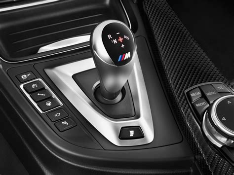 Image 2015 Bmw M4 2 Door Coupe Gear Shift Size 1024 X 768 Type 