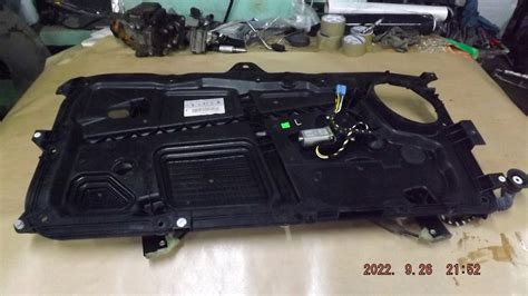 Ford Fiesta mk6 05r 3d podnośnik szyby lewy 12666496103 oficjalne