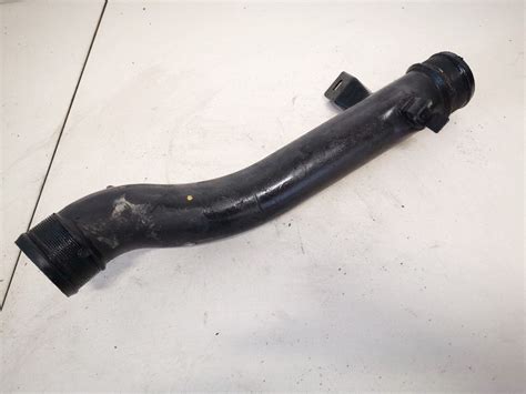 Used Turbo Intercooler Pipe Hose Opel Vectra L