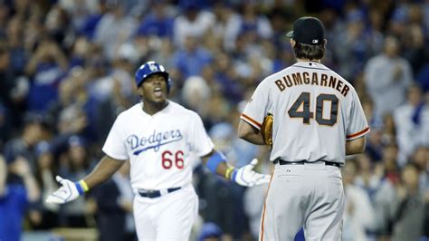 Bumgarner Brilla Y Vence A Los Dodgers