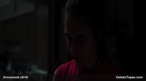 Margaret Qualley Frontal Nude