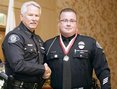 Glendale police officers honored for service