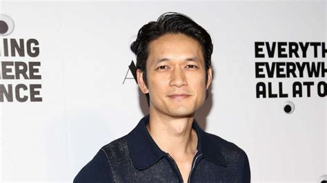 Glee Alum Harry Shum Jr To Join Grey S Anatomy For Season