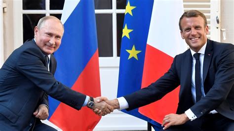 Putin Macron Say Ukraine Russia Prisoner Swap Gives Momentum For Peace