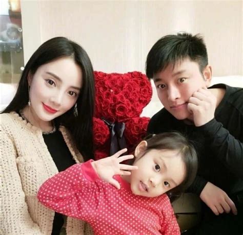 李小璐贾乃亮疑似“复合”：离婚后又复婚的夫妻，后来都怎样了？