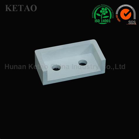 Industrial Bn Boron Nitride Ceramic Crucible Plate Tube Disc China