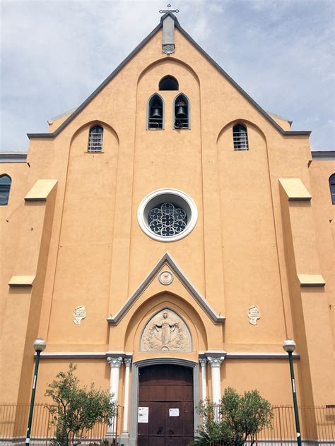 Chiesa Di S Maria Assunta Di Costantinopoli A Bellavista A Posillipo