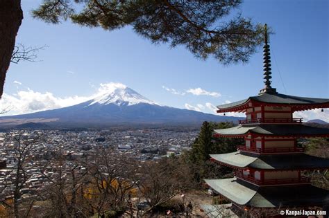 chureito pagoda  iconic view  mount fuji