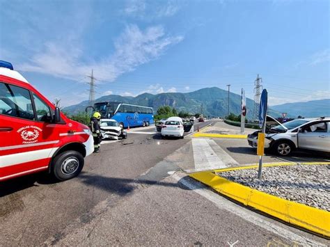 Crash auf der MeBo Brücke Neue Südtiroler Tageszeitung