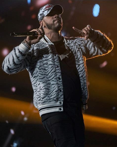 Pin By Charly Cormick On Anuel Aa Latin Artists Winter Jackets Mera