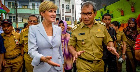 Diplomacy on the Doorstep: Australia's Equivocal Indonesian ...