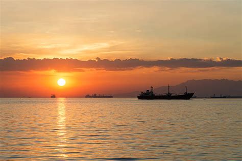 Manila Bay Sunset Stock Photos, Pictures & Royalty-Free Images - iStock