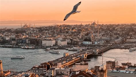 Ponte G Lata A Ponte Mais Famosa De Istambul Na Turquia