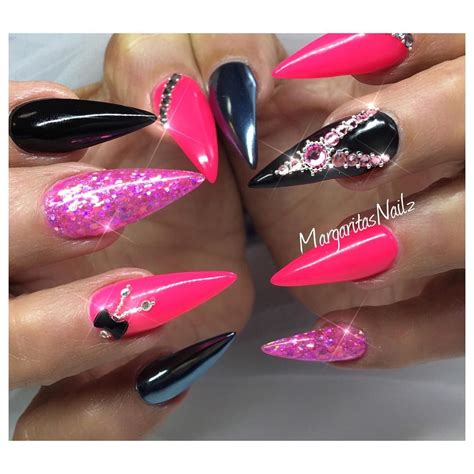 Neon Pink And Black Stiletto Nails Naglar Glitter