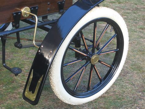 tire-1902 Electric Studebaker Delivery Carriage | William Eggers ...