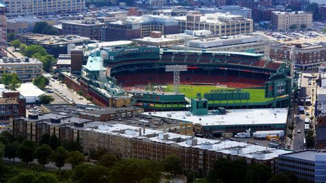 Hotels Near Fenway Park | Element Lexington