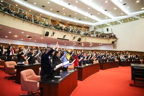 Power Plays and Public Backlash: Taiwan’s Democracy in Tension