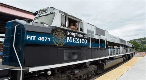 AMLO realiza recorrido de prueba del tren Interoceánico