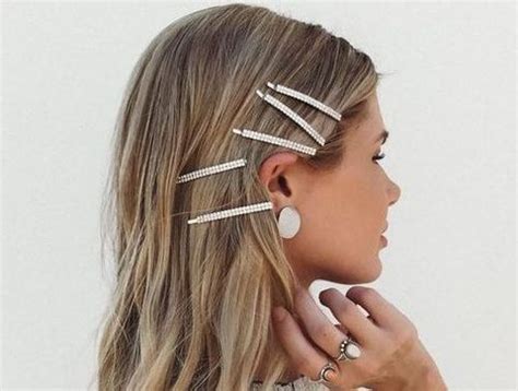 Barrette Cheveux Coiffures Inspirantes Avec Des Barrettes