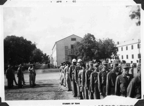 A Snapshot From A Military Life 1960 Basic Military Training Bmt Lackland Afb 3704