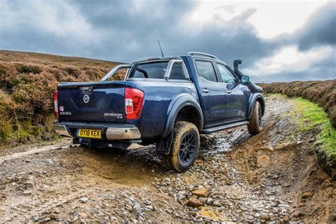 Top Award For Nissan Navara OFF ROADER AT32 Nissan Insider