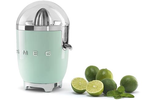 Соковыжималки для цитрусовых от Smeg