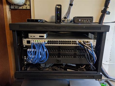 Updated Network Rack Rhomelab