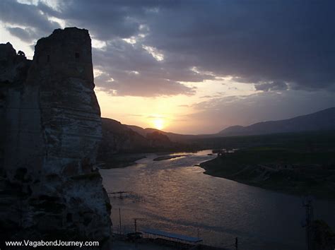 Tigris River, Muslim tomb in Hasankeyf