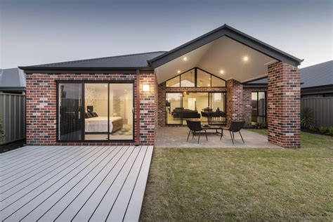 Home Designs In Perth Wa Plunkett Homes Brick Exterior House