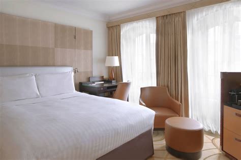 5-Star Family-Friendly Hotel in Paris | Paris Marriott Champs Elysees Hotel