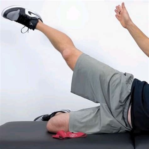 Side Lift By Allan B Exercise How To Skimble Workout Trainer