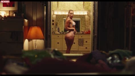 Naked Andrea Somer In Euphoria