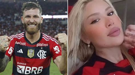 Karoline E L O Pereira Curtem Festa L Nnon Ap S Vit Ria Do Flamengo