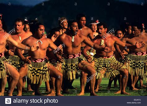 Haka War Dance Te Waka Huia Waitangi Day North Island New Stock