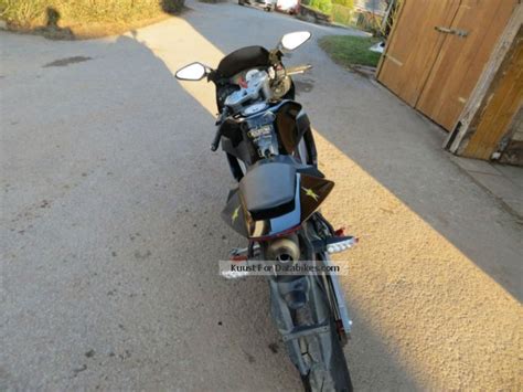 Derbi GPR Nude Moto ZombDrive