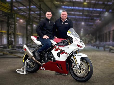 Isle Of Man Tt Races On Twitter Lancashire Based Team Smt Racing