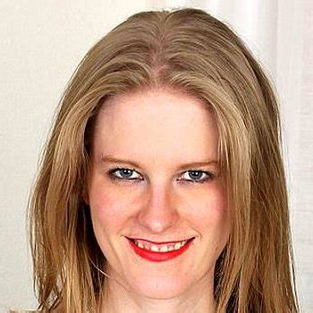 Chelsea Carter Babe Page Watch This Adult Model On FreeOnes