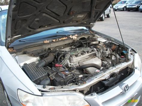 2000 Honda Accord LX Sedan 2.3L SOHC 16V VTEC 4 Cylinder Engine Photo #57281424 | GTCarLot.com