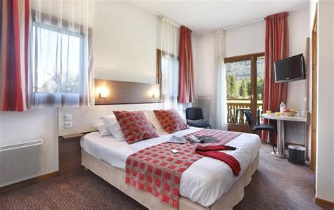 Summer Autumn Cheap Stay At Well Rated Aparthotel In The French Alps