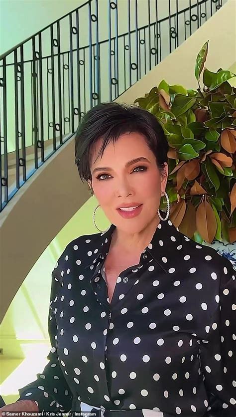 Kris Jenner 67 Is Called Out By Fans After Her Makeup Artist Shares A