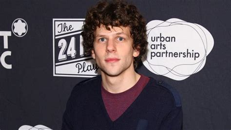 Jesse Eisenberg Sues Lionsgate | Entertainment Tonight